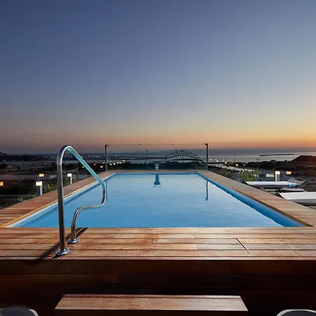 Cw Athens Riviera Suite-3