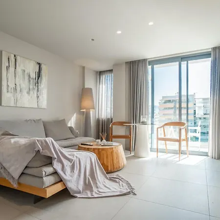 Cw Athens Riviera Suite-3